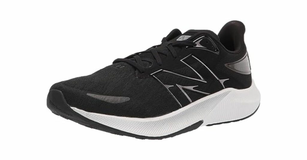 new balance fuelcell propel v3 review